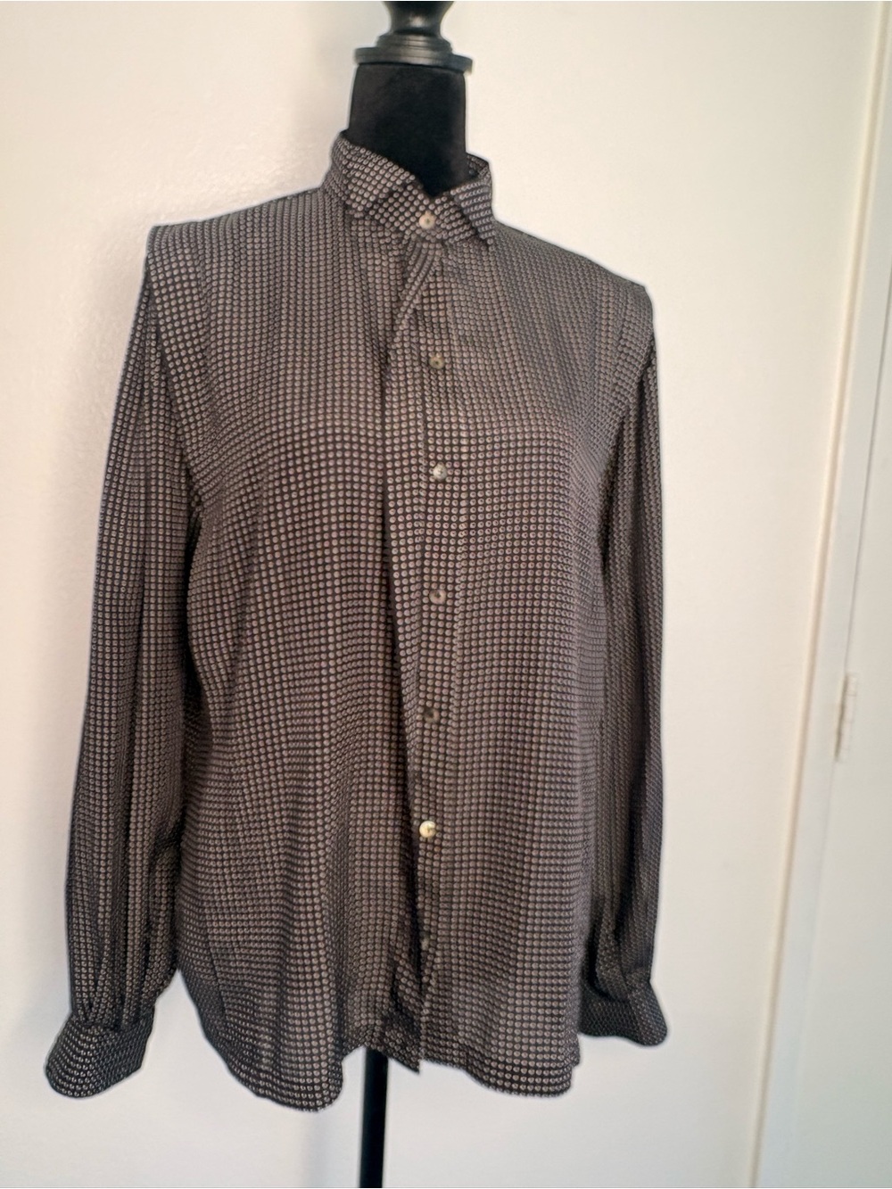 Liz Claiborne black and white polka dots Long Sleeve Blouse SIZE 12 (L) - Picture 9 of 9